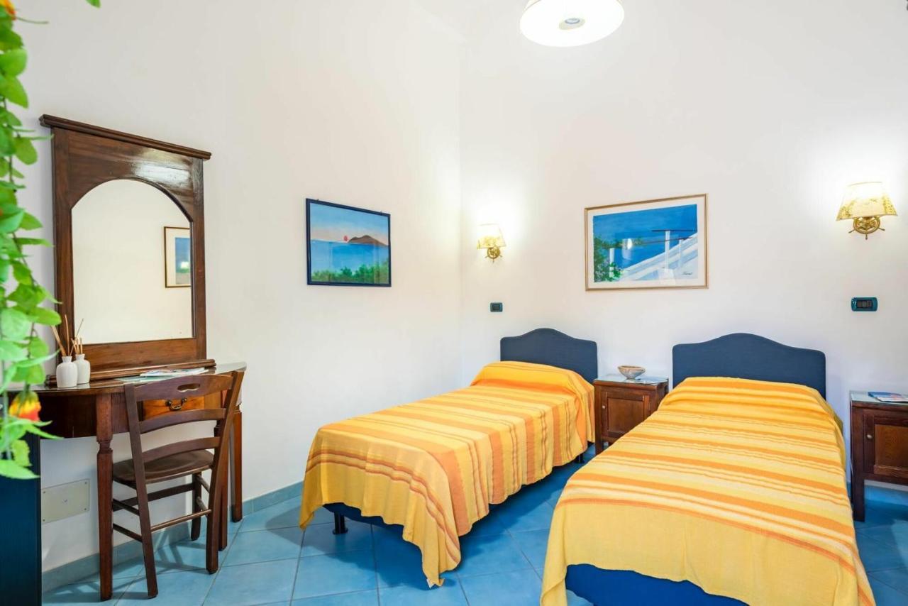 Casa Vacanza Artemis Lipari  Exteriér fotografie
