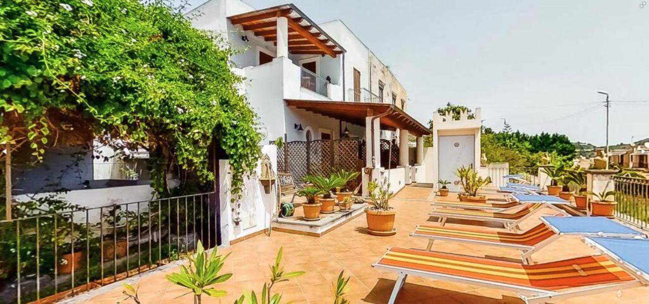 Casa Vacanza Artemis Lipari  Exteriér fotografie